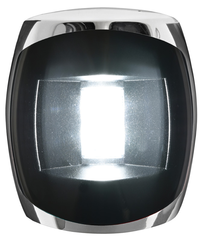 Calotta in acciaio inox lucidato a specchio.Parte posteriore e lente in policarbonato.Certificate COLREG72 e ABYC-C5, omologate per imbarcazioni fino a 20 m.