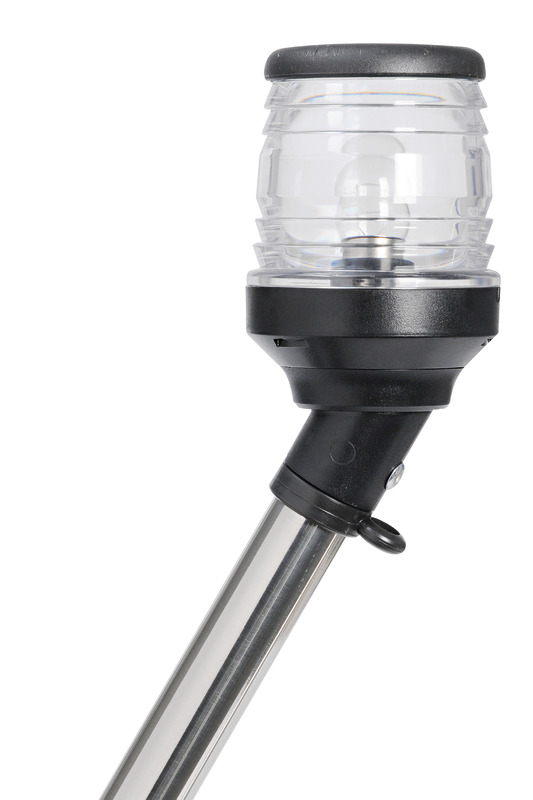 Per imbarcazioni < 20 m. E' provvista di una speciale basetta in acciaio inox AISI 316 con contatti a scatto. Inserendo l’asta nella basetta, si attiva automaticamente il contatto.