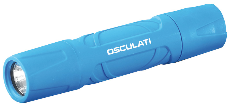 Equipaggiata con led 3 watt GEN 2 LG ad alta efficienza e riflettore multifaced.Carcassa antisdrucciolo, completa di cimetta di sicurezza.Impermeabile IPX6.Confezionata in blister espositivo.
