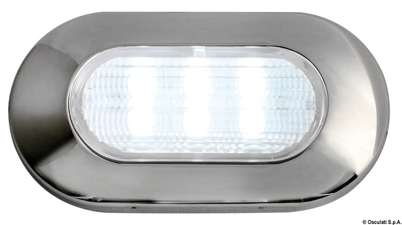 Frontale in acciaio inox lucidato a specchio. Montaggio tramite viti.