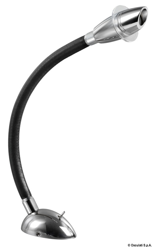 Base in acciaio inox lucidato a specchio e testa in ottone cromato.