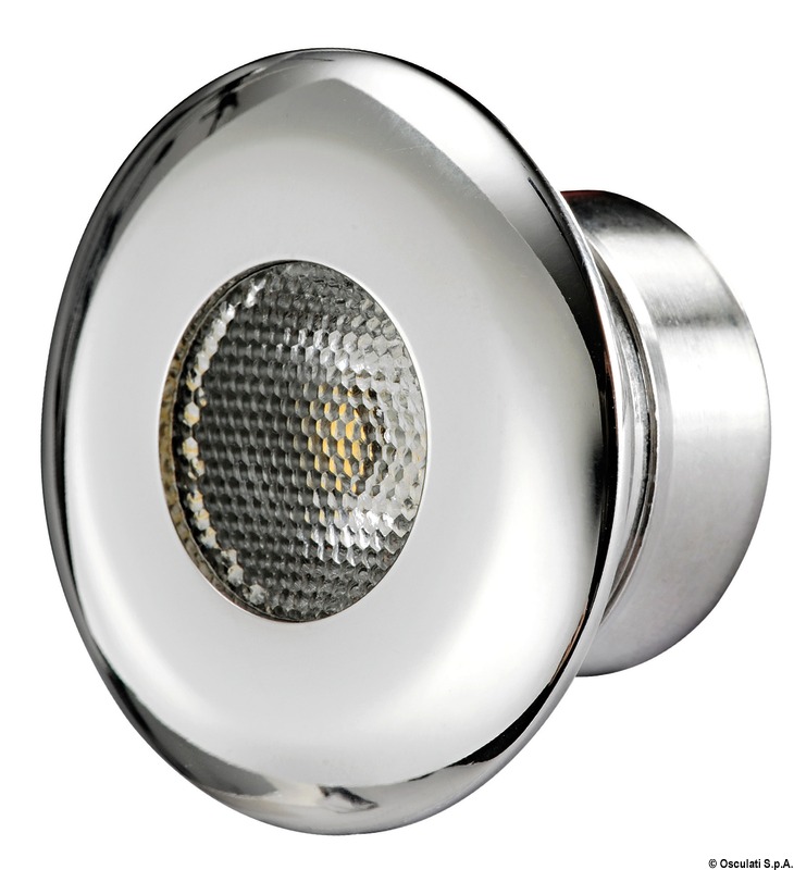 Corpo in acciaio inox. Può essere utilizzata come luce d'atmosfera sotto le plancette. Montaggio a pressione.