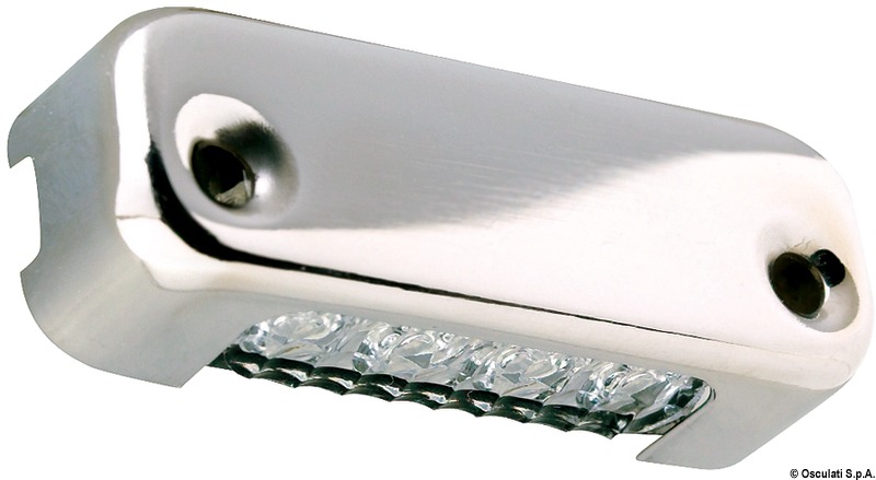 Montaggio senza incasso. Ghiera di finitura in acciaio inox lucidato. Totalmente stagne, adatte per uso interno ed esterno.