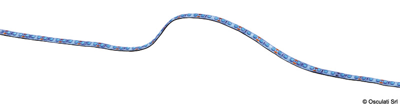 Complete di cavetto terminale bipolare da 30 cm.Si possono tagliare ogni 2,5 cm (12 V) o ogni 5 cm (24 V).Autoadesive con nastro originale 3M.
