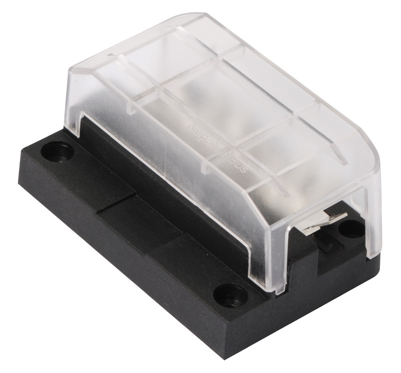 Accettano fusibili lamellari standard (ATP - ATO - ATC). Complete di LED di controllo su ogni fusibile. Voltaggio 12/24 V. Carico max cumulativo 100 A. Carico max singolo fusibile 20 A. Kit etichette adesive con varie scritte incluso nella confezione. Utilizzando i moduli base 1 e 2 è possibile comporre le combinazioni illustrate ed altre ancora. L'unico limite è il carico totale max dei portafusibili di 100 A.