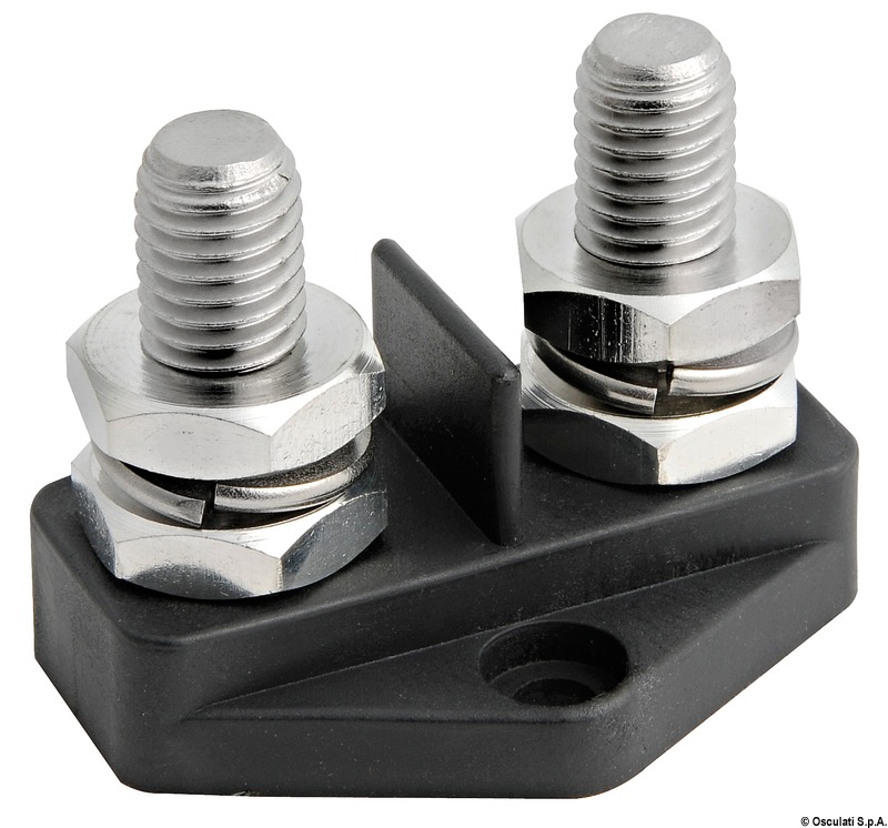Adatti per alti amperaggi, che sono determinati non dal nodo, ma dal diametro dei cavi elettrici. Base in nylon/fibra vetro. Perno in acciaio inox. Dadi in ottone cromato.