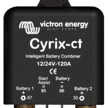 Si tratta di un relay potente che tramite un microprocessore collega automaticamente in parallelo le batterie quando una di esse ha raggiunto il voltaggio predeterminato e le separa quando il voltaggio scende sotto il livello FLOATING.I Cryrix-I sono un ottima alternativa ai separatori a diodi in quanto non c'è caduta di tensione.Il montaggio classico prevede l'alternatore collegato direttamente alla batteria avviamento. Batteria servizi, ed elica di prua sono abbinate alla batteria avviamento con il Cyrix-I.Quando Cyrix-I sente che la batteria avviamento è carica, si attiverà permettendo la carica in parallelo delle altre batterie. Cryix-I percepisce la tensione di entrambe le batterie. Si attiverà perciò se per esempio la batteria servizi è sotto caricabatteria.