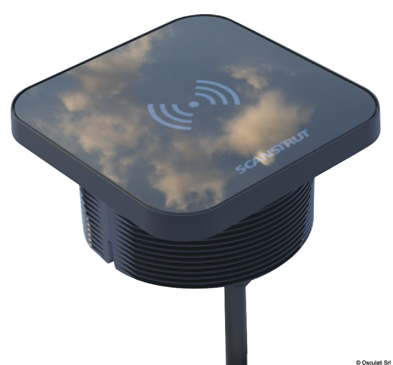 Il primo caricatore wireless marino certificato Qi2: IPX6 con un anello magnetico compatibile con iPhone.Disponibile in versione a montaggio superiore o come modello incassato per fotocamera posteriore.Realizzato con vetro temperato e completamente invisibile quando il telefono è in carica, dando l’impressione che il telefono fluttui sulla superficie di montaggio.