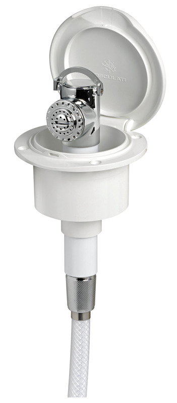 Doccia in ottone cromato, vano di alloggiamento bianco in ASA UV resistente.