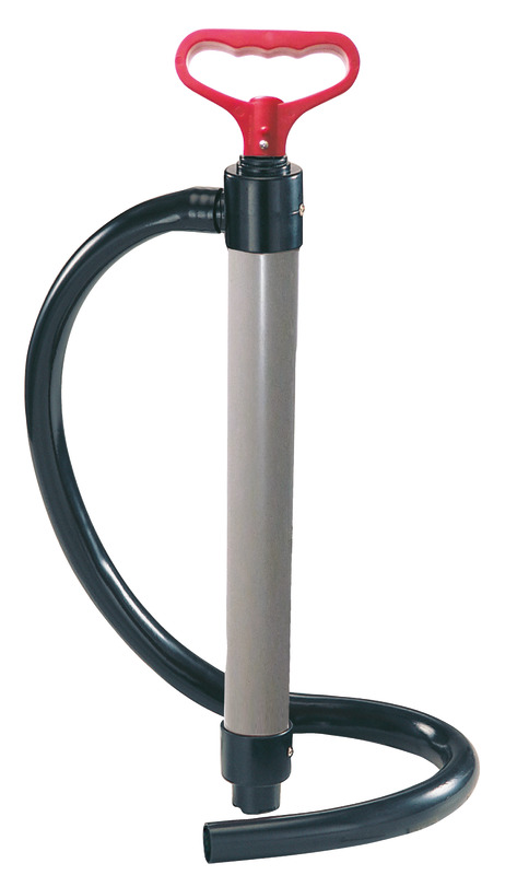 Completa di tubo di scarico da 95 cm. Maniglia di presa ergonomica.