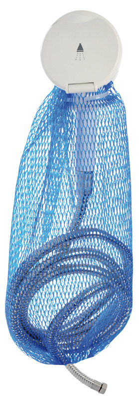 Una pratica sacca in rete plastica per contenere il tubo della doccia sottocoperta evitando che vada ad incattivirsi nelle attrezzature rendendo difficile l'estrazione della doccia. Facile da fissare e adattare alle varie situazioni.