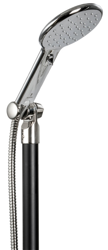 Asta che permette di avere un soffione fisso sulla plancetta di poppa.Realizzata in alluminio anodizzato nero + accessori in acciaio inox.Permette di orientare la doccia in tutte le direzioni ed altezze.Leggera e telescopica per un facile stivaggio, tubo esterno Ø 35 mm (ordinare 34.355.00 per stivaggio a parete).Ideale in abbinamento a doccia Adriana 15.480.00 o Keji II Continuum Flow 15.237.06.