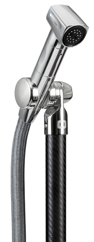 Asta che permette di avere un soffione fisso sulla plancetta di poppa.Realizzata in alluminio anodizzato nero + accessori in acciaio inox.Permette di orientare la doccia in tutte le direzioni ed altezze.Leggera e telescopica per un facile stivaggio, tubo esterno Ø 35 mm (ordinare 34.355.00 per stivaggio a parete).Ideale in abbinamento a doccia Adriana 15.480.00 o Keji II Continuum Flow 15.237.06.