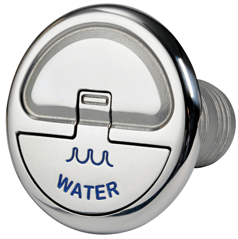 Caratteristiche tecniche: chiusura a scatto con rotazione 45°; sporgenza solo 7,7 mm; viti a scomparsa; cavetto inox di ritegno con molla; versioni fuel e diesel con attacco per cavo di massa; fabbricato in acciaio inox AISI 316 lucidato a specchio; simbologia a norme DIN.