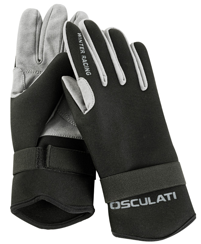 Molto adatti anche all’uso invernale, fabbricati in tessuto elasticizzato di neoprene da 3 mm, con palmo rinforzato in pelle sintetica “Amara”.
