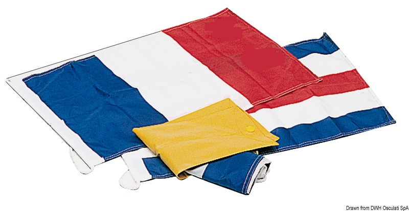 Confezione contenente le tre bandiere obbligatorie N+C+bandiera Francia.