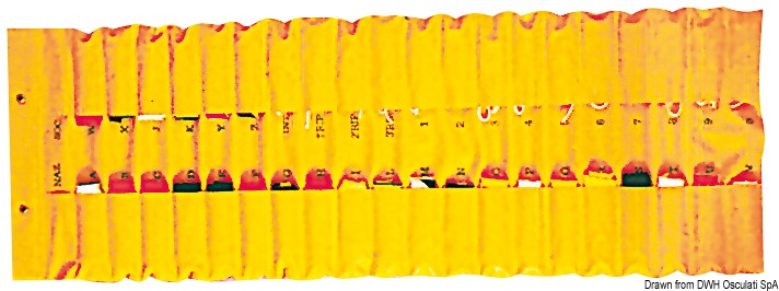 In cotone 100%, serve per contenere separate le bandiere del Gran Pavese (Art. 35.453.10/11) fino alle misure di 20x30 cm.