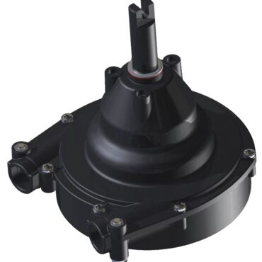 Adottano cavi brevettati M90 Mach. Caratteristiche tecniche uguali a 45.060.00 e 45.061.00. Consigliate per velocità max 50 MPH. Adatte a qualsiasi modello di imbarcazione purché nel rispetto delle potenze massime installabili (dichiarate dal costruttore).