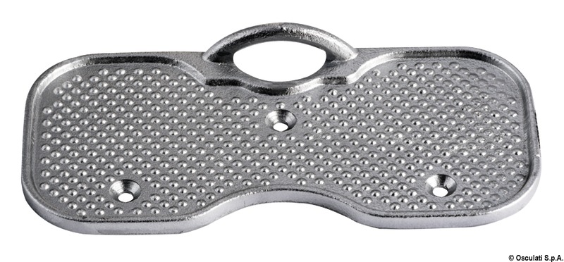 In alluminio con anello di sicurezza salvamotore.