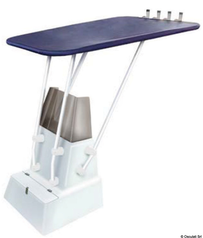 Fabbricato in tubo Ø 44 mm, con raccordi in resina ad alta resistenza e parti saldate di altissima qualità. Universale in quanto gli attacchi alla console possono essere regolati a piacere. Il tessuto del T-Top è poliestere ATLAS da 310 g/m2 impermeabile ed UV resistente.Telaio verniciato a polvere epossidica.