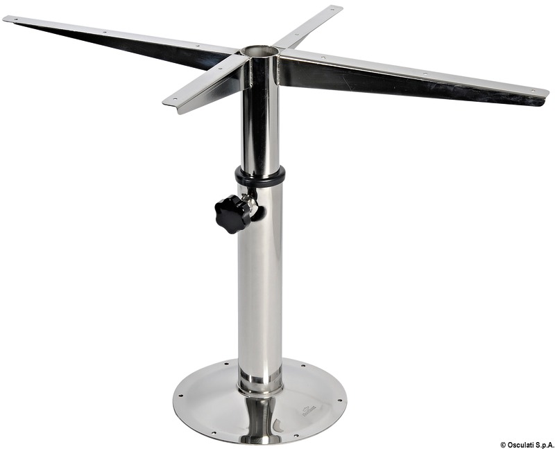 In acciaio inox lucidato a specchio per tavoli.