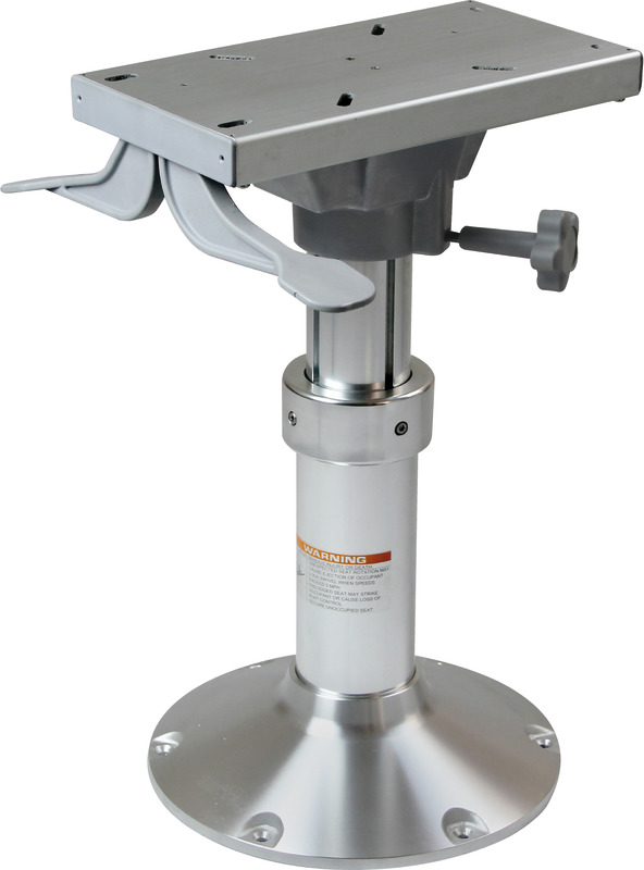 Fabbricate in alluminio lucidato a specchio e anodizzato, con basi di grande diametro e tubi a forte spessore. Adattabili a tutte le scocche sedile.