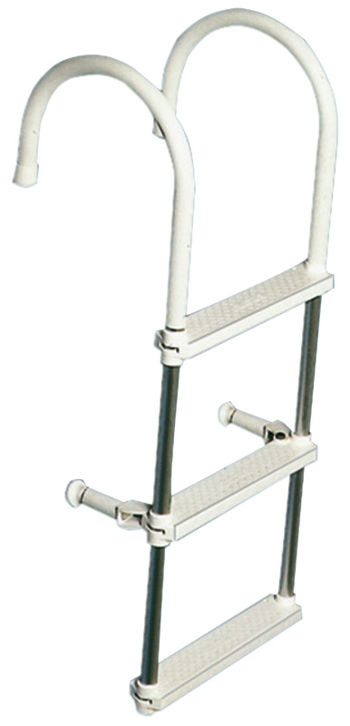 In tubo anticorodal lucidata a specchio e anodizzata. Munita di distanziatore a testina snodata brevettata. Bracci pieghevoli all’interno, montati su boccole in plastica antigrippaggio. Gradini in nylon antisdrucciolo. E’ leggerissima e galleggiante. Munita di tubi di protezione del bordo sui bracci.
