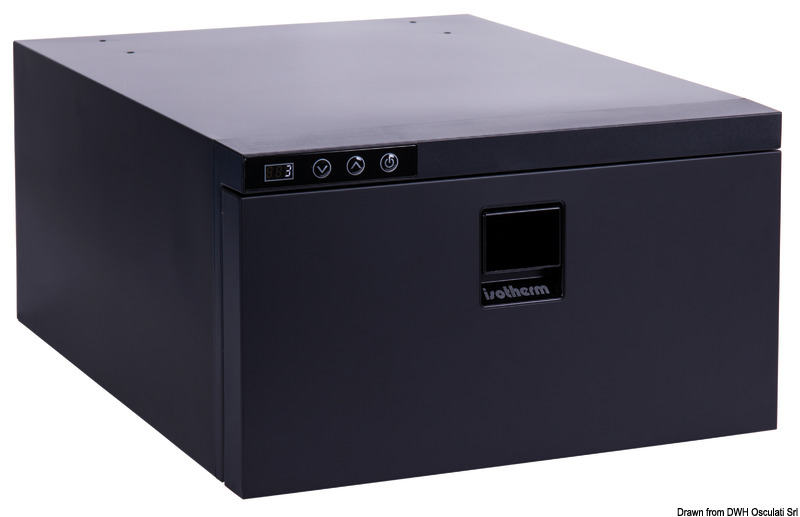 Dotato di guide in acciaio inox e porta in acciaio inox verniciata nera o in colore silver. Esternamente presenta linea Elegance. Interfaccia digitale user friendly esterna.Compressore Secop BD 12/24V 1,4F, silenzioso, ad alta efficienza.Sistema "Easy fix".