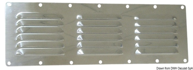 In acciaio inox lucidato.