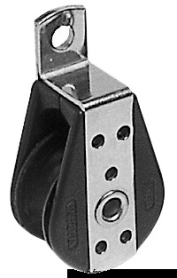 In nylon e acciaio inox AISI 316.