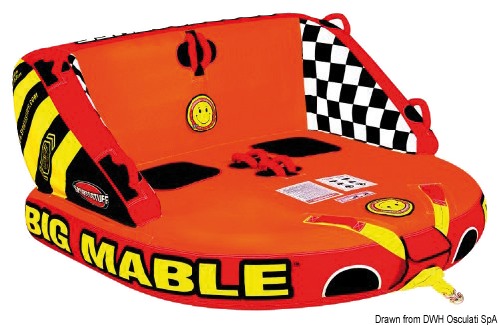 Tubone biposto che può essere trainato dai due lati. Completo di confortevole seduta in EVA. Fabbricato in PVC elettrosaldato + nylon cordura + protezione in neoprene. Provvisto di speciale valvola per gonfiaggio/sgonfiaggio rapido.