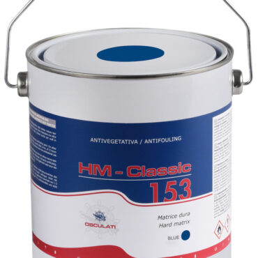 Antivegetativa a matrice dura a base di biocida organico esente da sali di rame. Compatibile con tutti i tipi di scafi (VTR, alluminio, legno, etc). Resa bianco 9 m2/l, colori 7 m2/l. Garantisce la protezione per la stagione in aree mediamente aggressive.Temperatura minima di applicazione 10° C. Tempo di ricopertura a temperatura 6 h a 20° C. Tempo asciugatura prima del varo 12 h a 20° C.Regolamento UE 2020/1182.