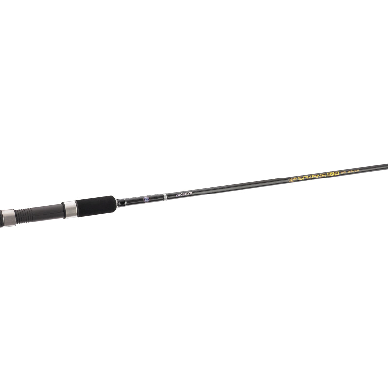 Canna realizzata con fusto in carbonio alto modulo 30T a spirale, che ne garantisce forza, resistenza ed elasticità. Con un’azione semi punta, con la quale potremo realizzare lanci precisi, ottenendo un movimento dell’EGI ottimale, anche con piccole Jerkate. Canna ideale per la pesca dei Cefalopodi, da terra. Nuovo grip ergonomico, progettato per una facile presa della mano in modo completamente sicuro che evita scivolamenti o curve indesiderate durante il lancio. Nuovo sistema di allineamento dei due pezzi che la compongono conferndogli la massima sicurezza e facilità di montaggio. Dotato di placca porta mulinello Fuji e anelli Fuji KL Alconite. Include custodia Akami Premium.