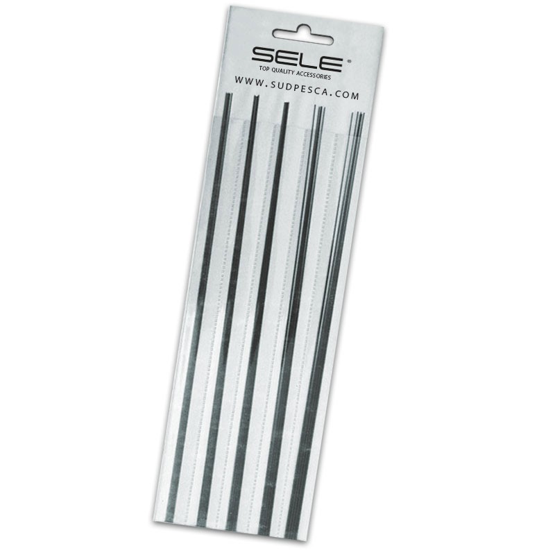 Set vette di ricambio per canne da pesca. Il Kit comprende 25 cime in carbonio solido (5 pezzi per misura) ed una cartella morbida porta cimini.
