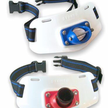 Cinture da combattimento comode e pratiche, prodotte con materiale plastico resistentissimo accoppiato ad una imbottitura morbida di 10 mm di spessore. Munite di chiusura con fibbia a scatto. Art 129 modello con perno in acciaio inox . Art.130 modello con bicchierino basculante.
Confezione da 1 pezzo.