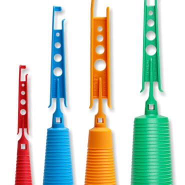 Dispositivo conico per l'aggancio ed il tensionamento dell'elastico con scaletta integrata di grande capienza. Superleggero e resistente, viene facilmente rimosso dalla canna grazie all'apposito estrattore. Mis. 2,5: misura speciale studiata per elastici cavi e pieni di grande diametro.

Misura 1: da mm 8 a mm 13

Misura 2: da mm 13,5 a mm 21

Misura 2,5: da mm 16 a mm 24

Misura 3: da mm 21,5 a mm 30,5

Busta da 1 pezzo, confezione da 10 buste. 