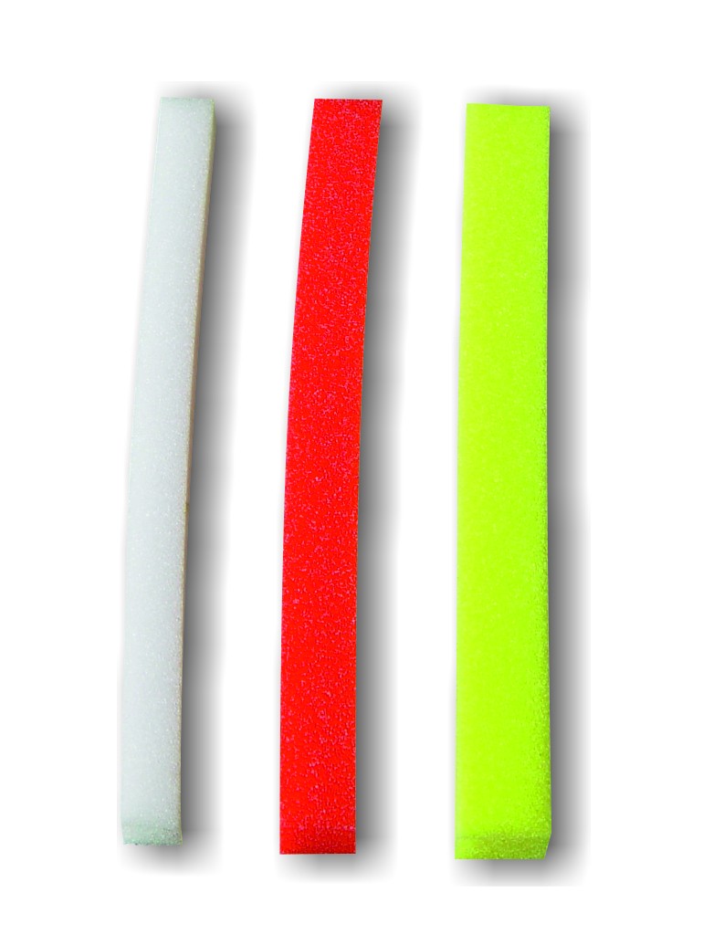 Gomma galleggiante ultraleggera ideale per zatterini e per alleggerire o sollevare dal fondo ogni tipo di esca (boilies, pesce morto etc.) e renderla così più catturante.
Colori: bianco - rosso - giallo.
Busta da 6 pezzi, confezione da 10 buste.