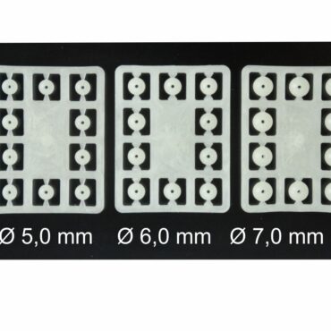 Perle sferiche fotoluminescenti in gomma morbida.

Misure: Ø mm 5,0 - 6,0 - 7,0

Busta da 20 pezzi, confezione da 10 buste.