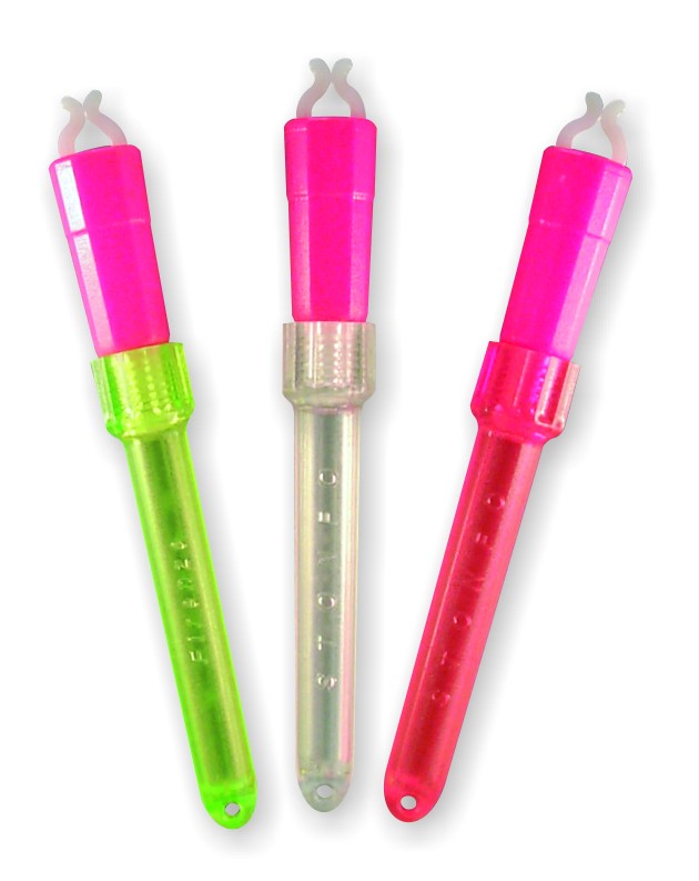 Segnalatore d’abboccata di peso leggero adatto per il surfcasting ed il carpfishing. Munito di pinzetta con regolazione della tensione per lo sgancio del filo e alloggiamento per starlight di mm 3 e 4,5.

Colori: verde - trasparente - arancio.

Busta da 1 pezzo, confezione da 5 buste.
