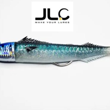esca artificiale real fisch della famosa azienda JLC da 130 colorazione sardina