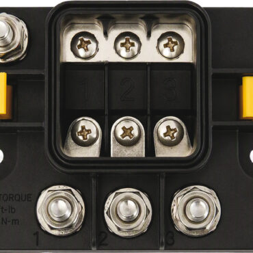 MIDI 3x Fuse Block w/Sealed Cover, M8 Inputs/Outputs, Retail Pack